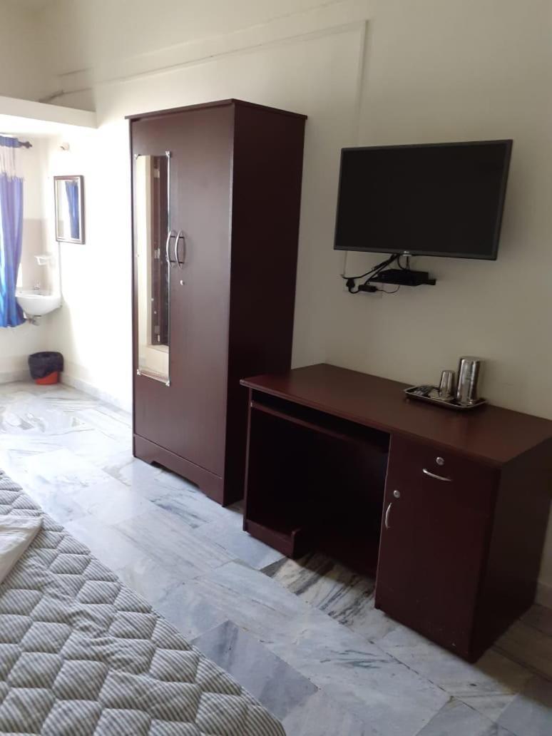 Hotel Paradise Inn Tirupur Dış mekan fotoğraf
